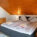 Apartmenthaus Fister シュルッフゼー