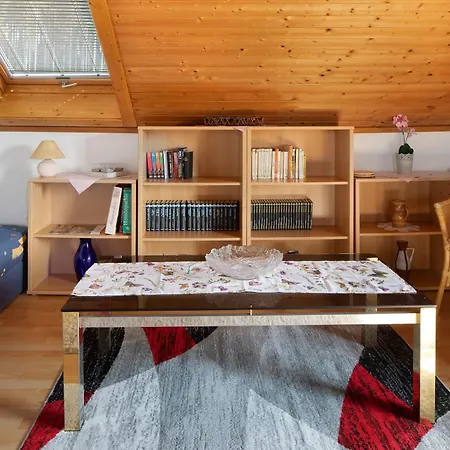 Apartmenthaus Fister * シュルッフゼー